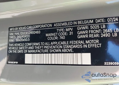 2025 Volvo Xc40 B5 Plus Dark Theme z USA, uszkodzony, nr VIN YV4L12UC6S2492483